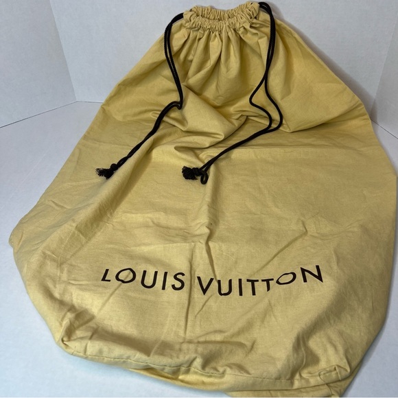 Drawstring Dustbag Extra Large (Louis Vuitton) 30"x24"x11" - Picture 8 of 8
